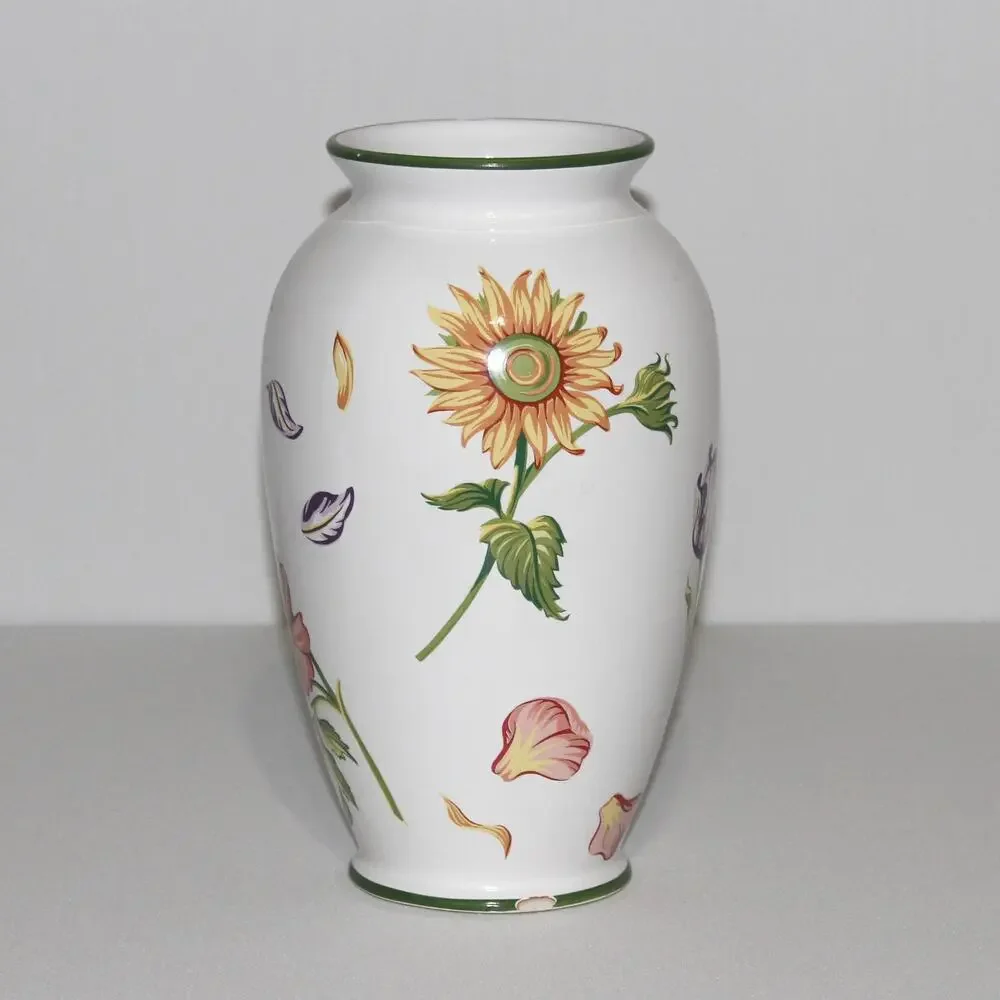 Tiffany & Co. 'Tiffany Petals' Ceramic Vase 1998 Made in Portugal
